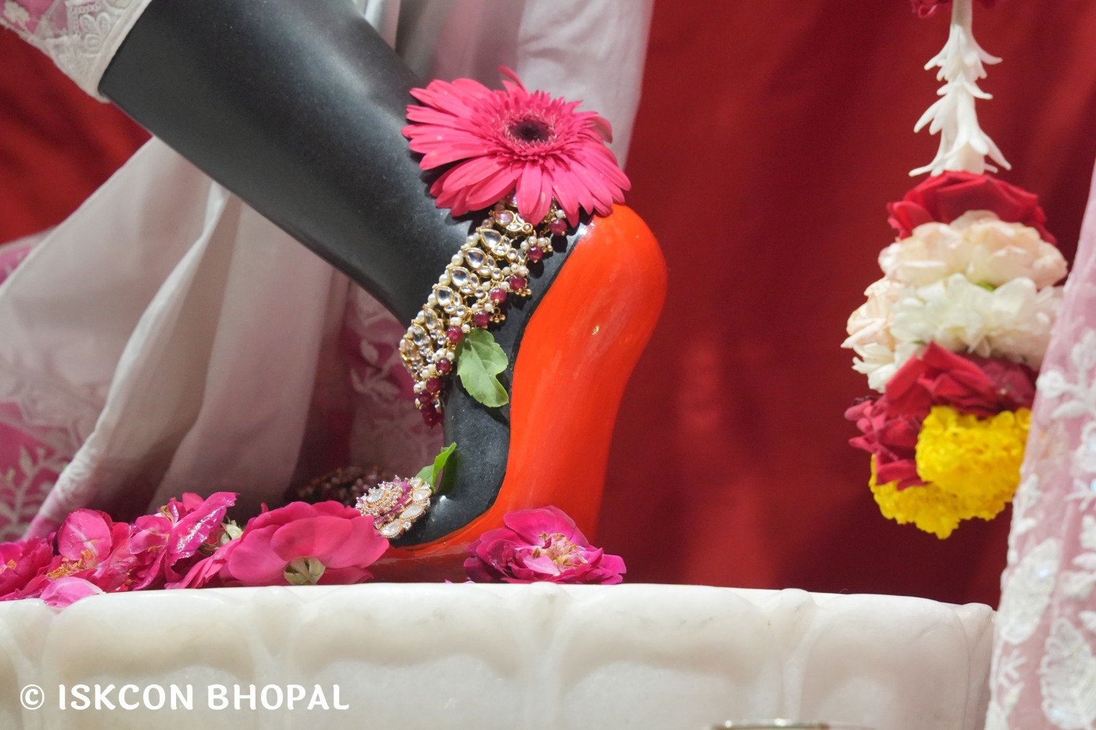 WhatsApp Image 2025-11-01 at 8.39.02 AM (4)