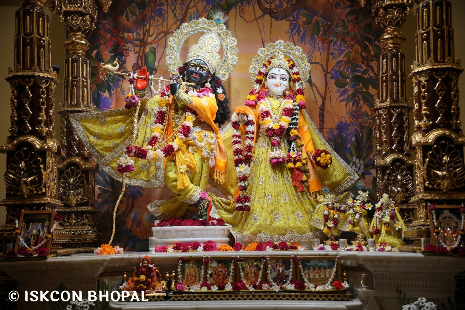 10-12-2025 Shringar (9)