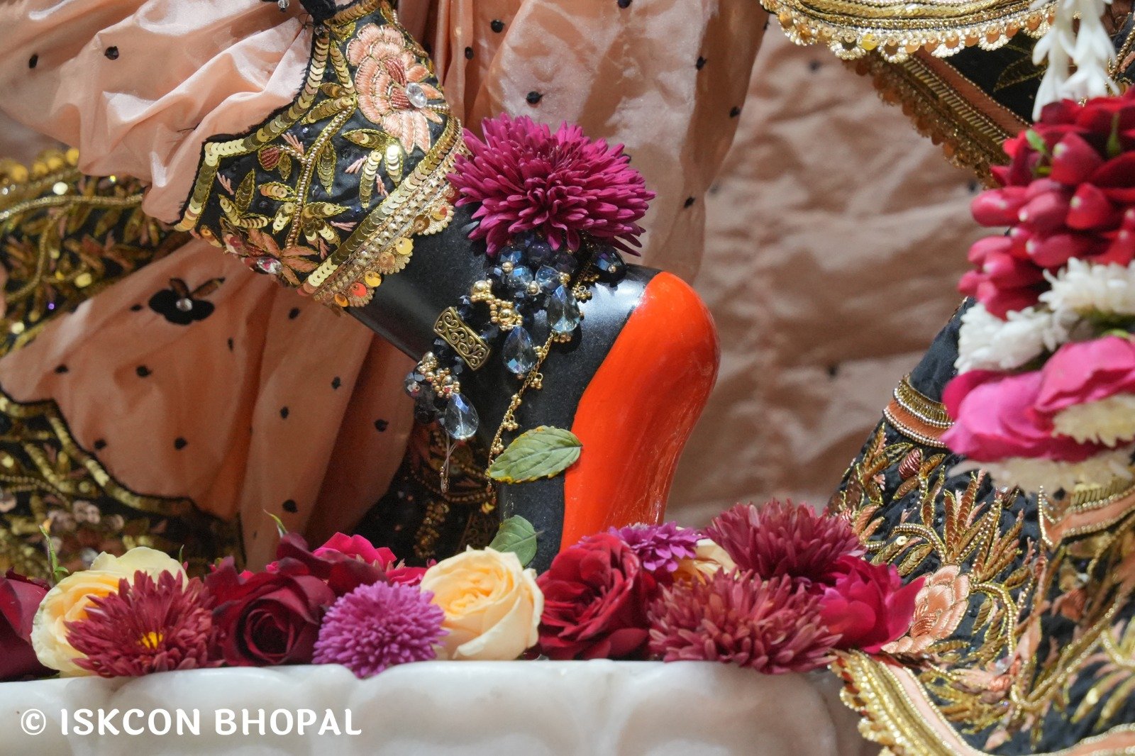 WhatsApp Image 2025-12-19 at 7.51.20 AM (2)