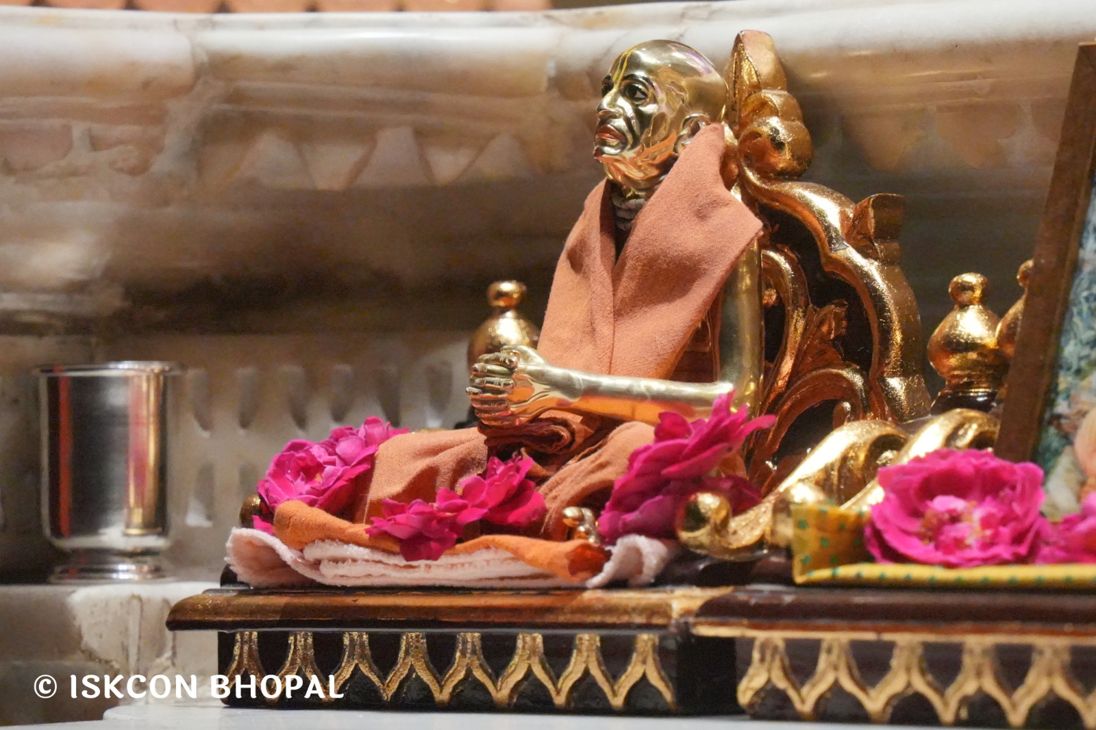 WhatsApp Image 2026-04-01 at 08.33.05