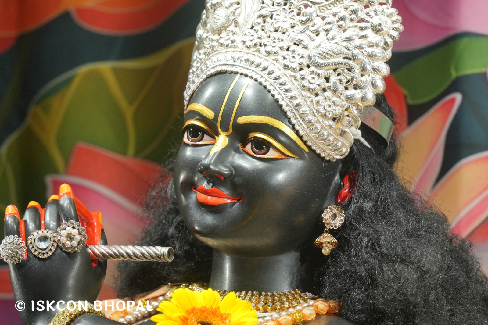 WhatsApp Image 2026-04-12 at 08.34.51