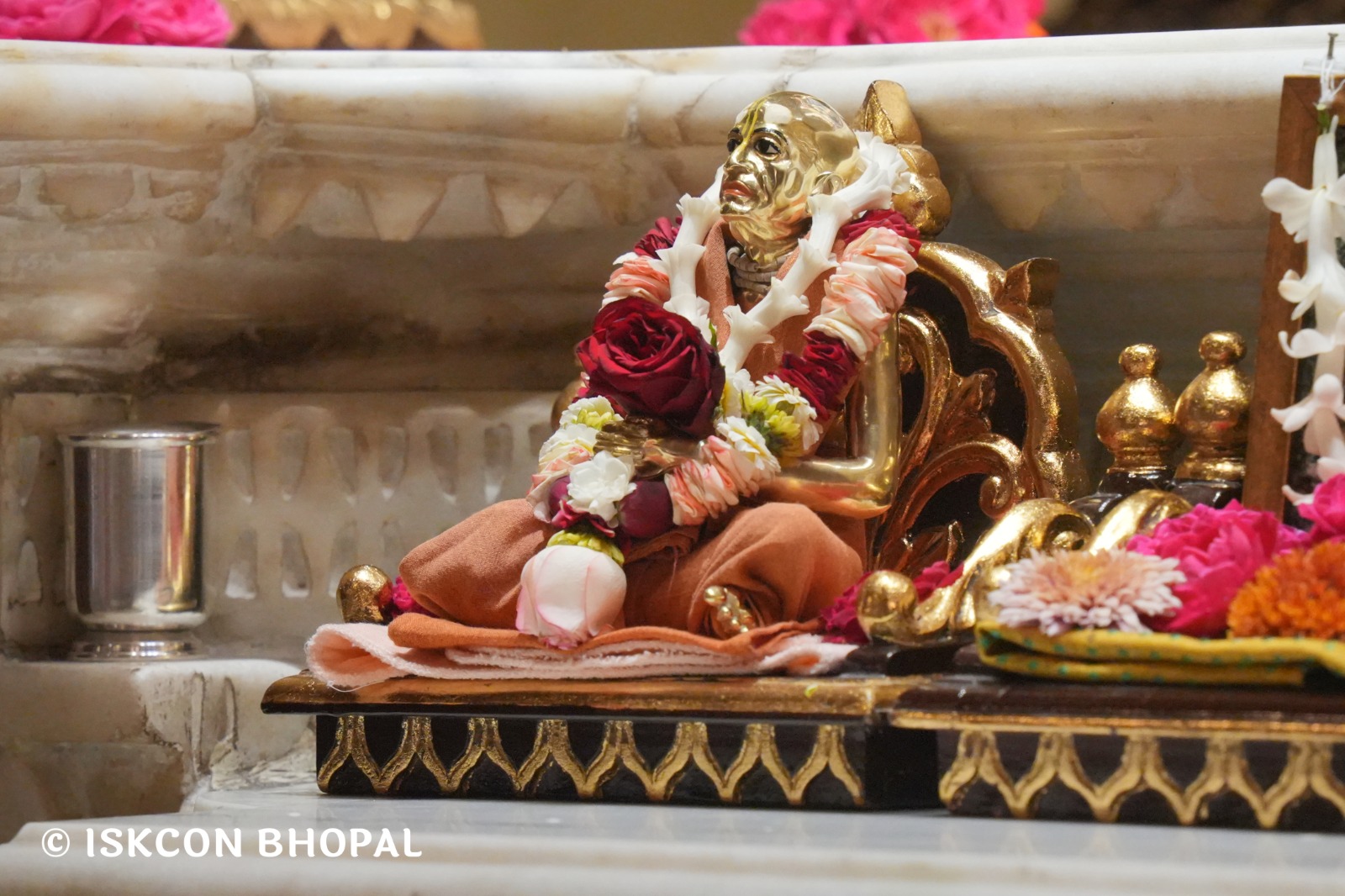 WhatsApp Image 2026-04-16 at 08.04.40