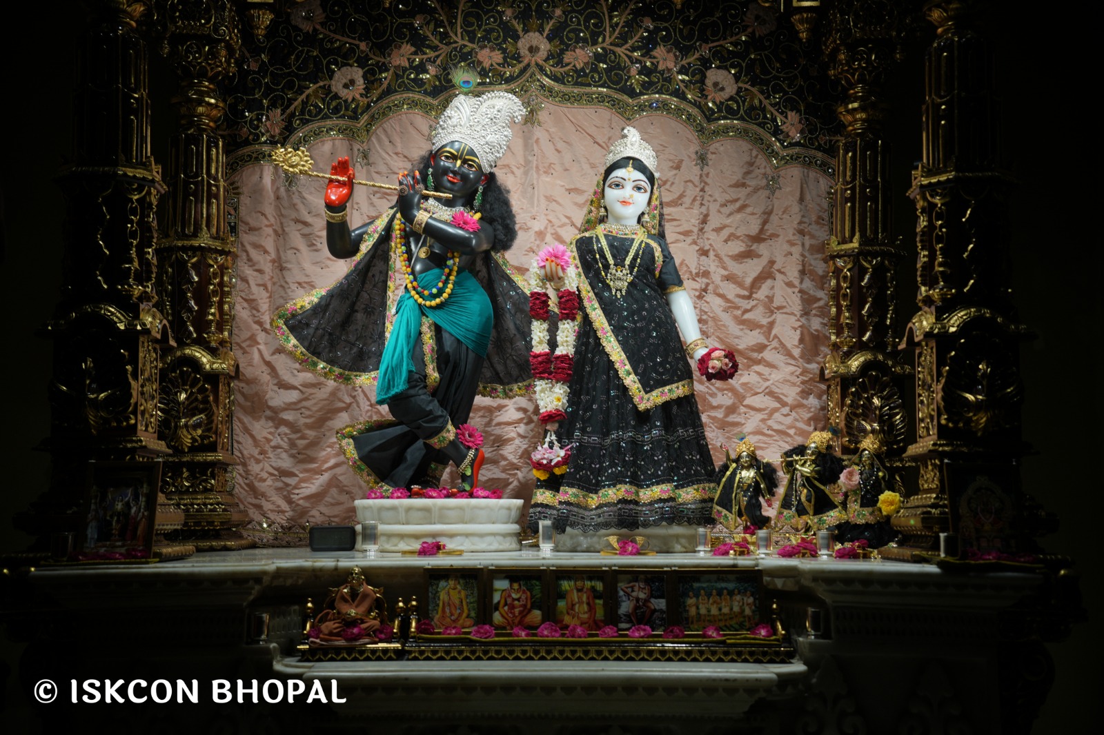 WhatsApp Image 2026-04-18 at 07.49.00