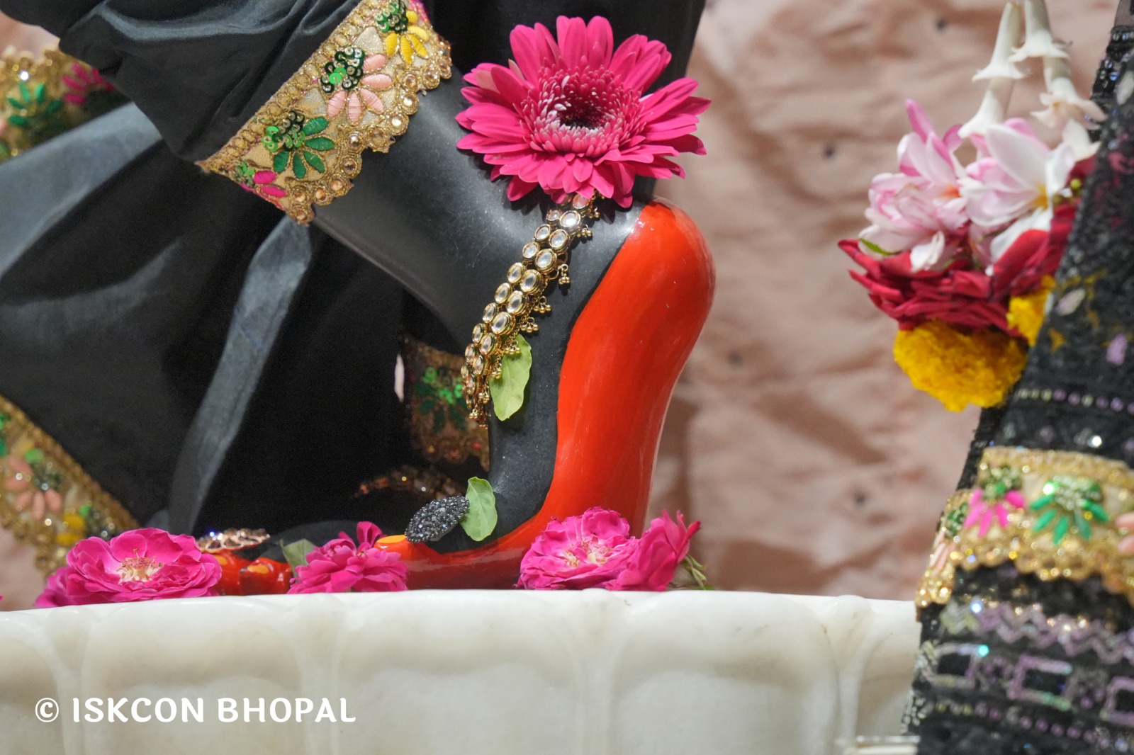 WhatsApp Image 2026-04-18 at 07.49.20