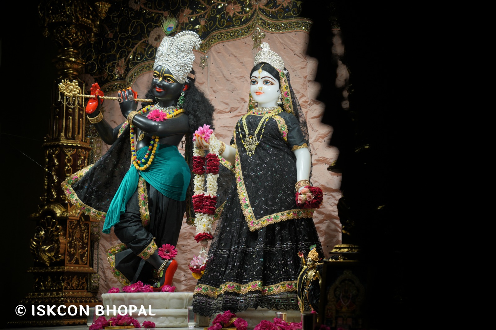 WhatsApp Image 2026-04-18 at 07.49.26