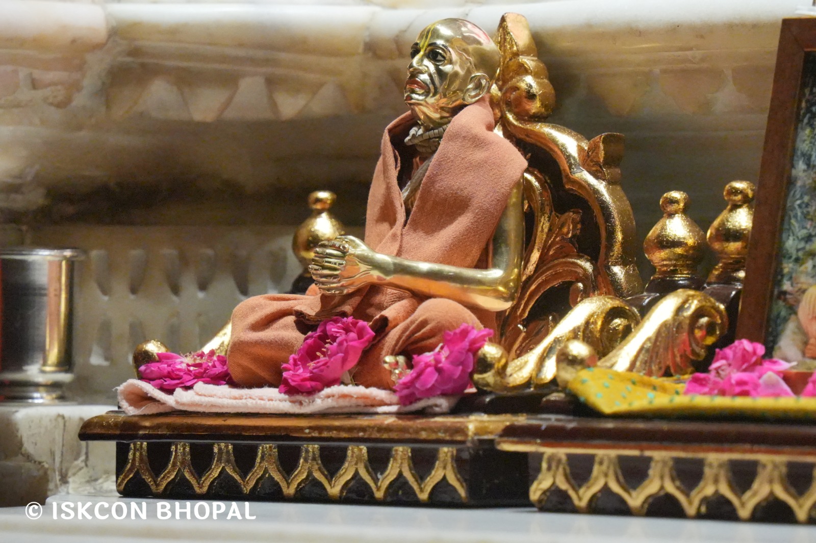 WhatsApp Image 2026-04-25 at 09.50.11